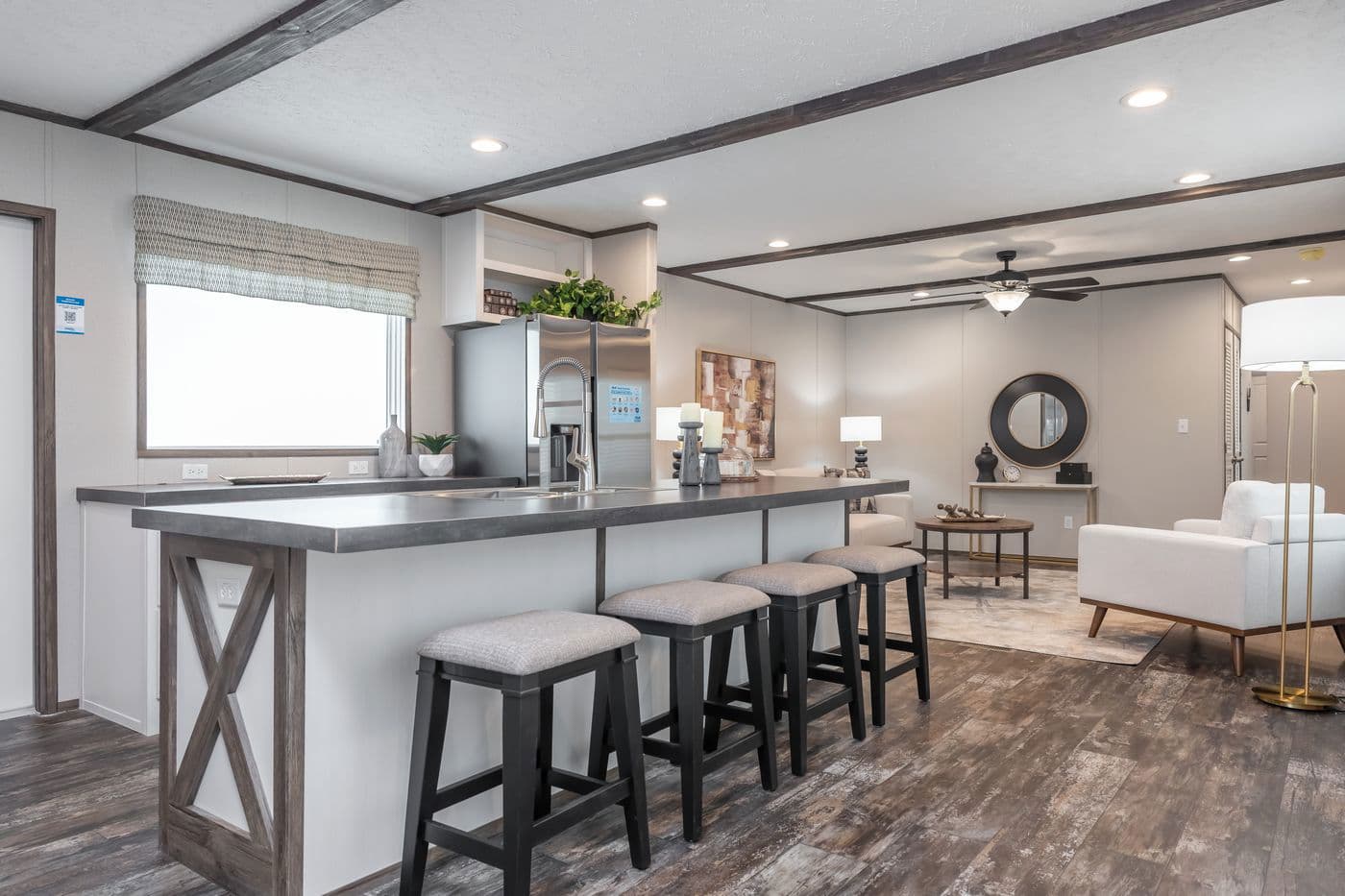 The general kitchen home features